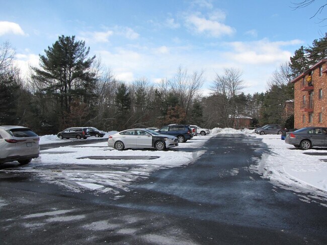 Photo - 1301 Bodwell Rd Unit 12