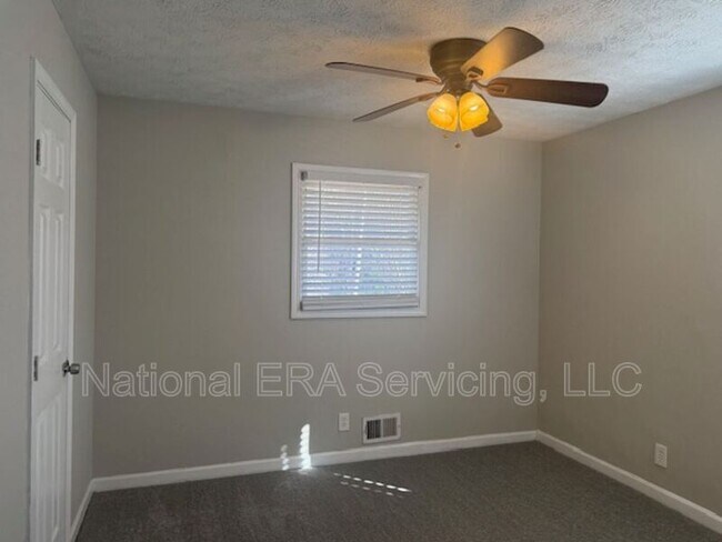 Photo - 103 Forest Wood Dr