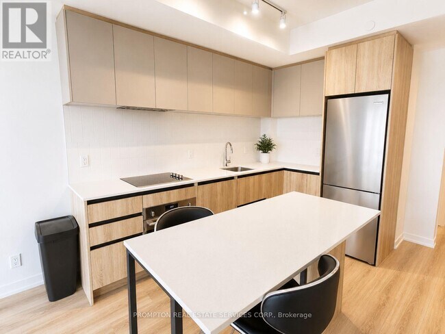 Photo - 7950 Bathurst St Unité 813