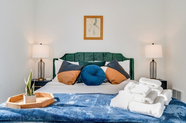 Photo - 4613 Dayton Ave N Unit ID1035935P