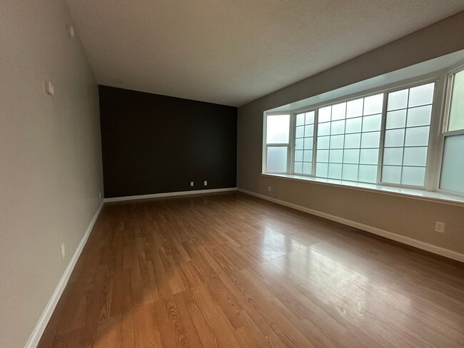 Photo - 3685 Cape Cod Ct Unit 01