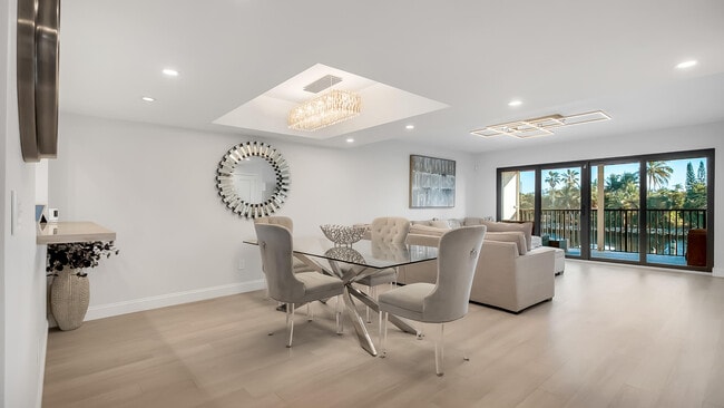 Photo - 240 Captains Walk