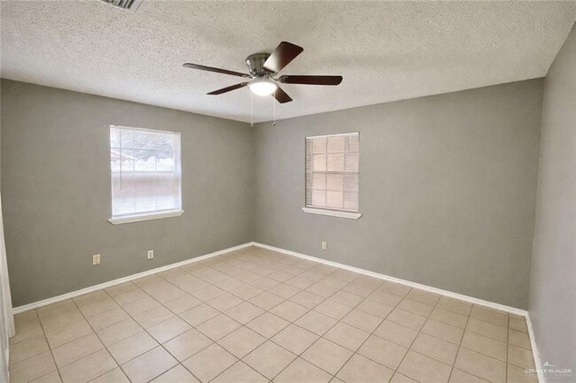 Photo - 8 N McColl Rd Unit 5