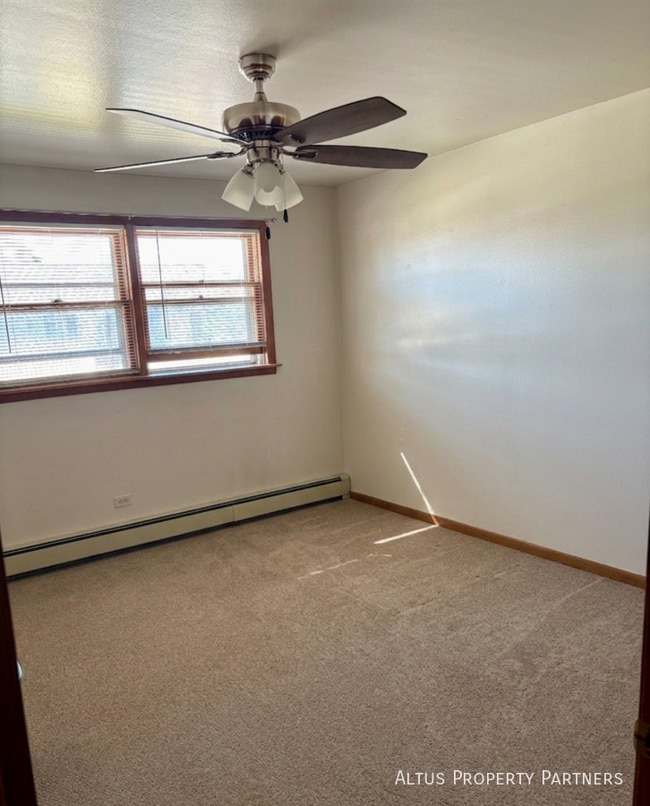 Photo - 17385 70th Ave Unit I - Classic