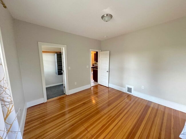 Photo - 258 Broadway Unidad 2nd Floor