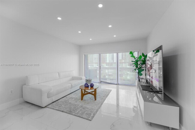 Photo - 1950 S Ocean Dr Unit 3D