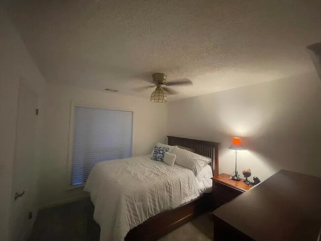 Photo - 155 Raspberry Cove