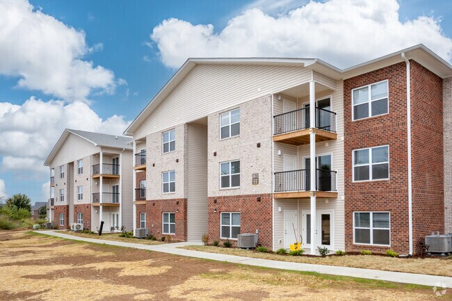Photo - Oakdale Apartments