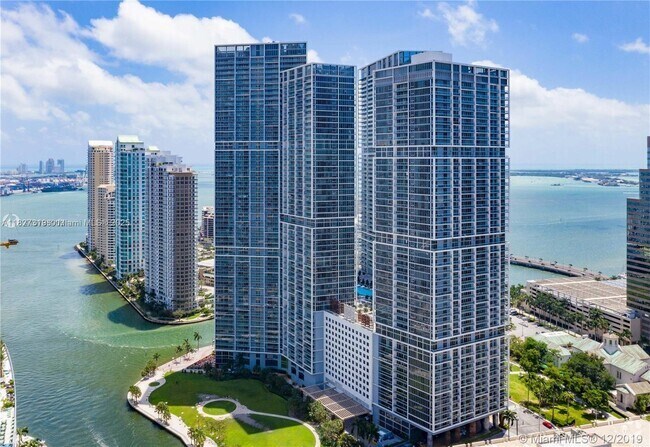 Building Photo - 495 Brickell Ave Unit 1806 Rental