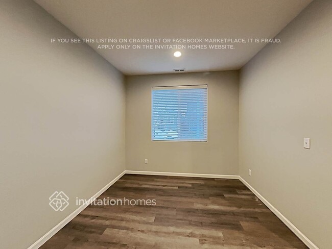 Photo - 8929 171st St NE