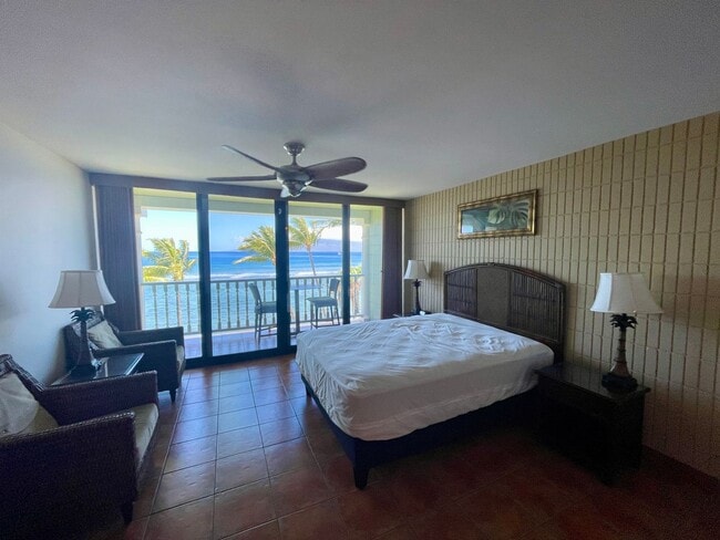 Building Photo - Lahaina Shores Furnished Studio Available Now!