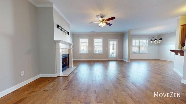 Photo - 129 Station Dr