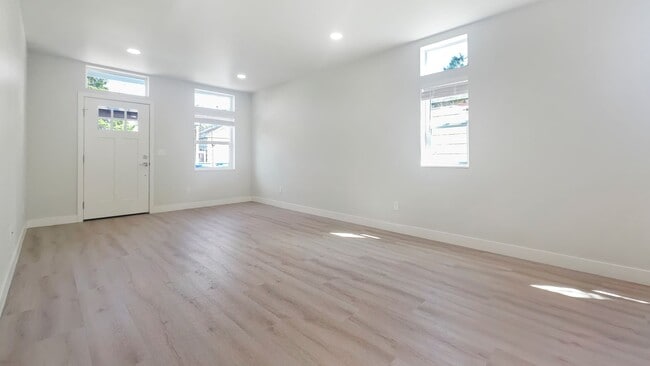 Photo - 4128 13th Ave S