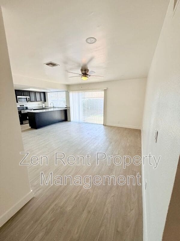 Photo - 1044 E Harmony Ave