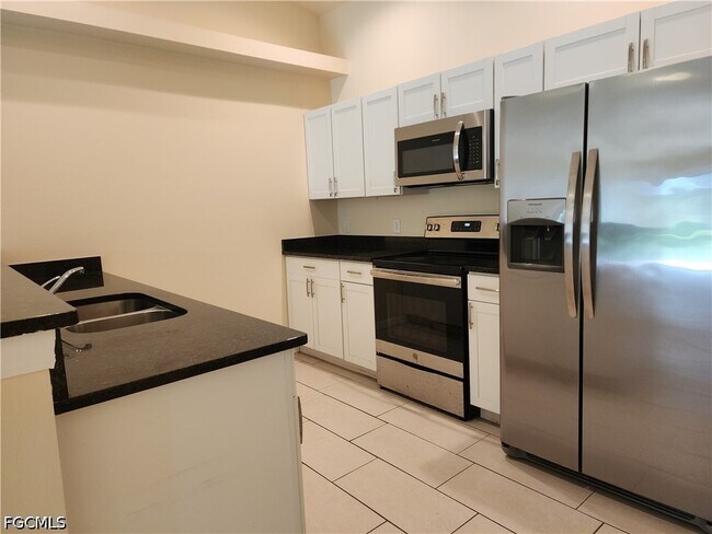 Photo - 121 SW 16th Terrace
