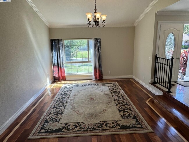 Photo - 4359 Oakdale Pl