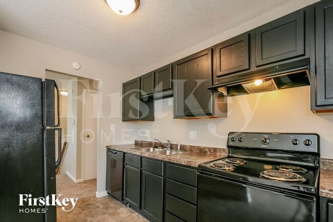 Photo - 9431 Pepperidge Dr