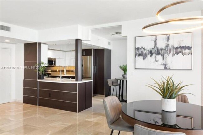 Photo - 17375 Collins Ave