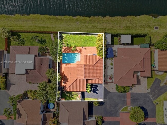 Photo - 631 SW 88th Ct