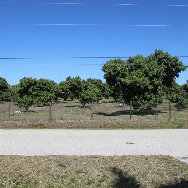 Photo - 5773 Marina Rd