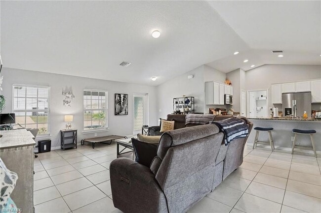 Photo - 1109 NW 12th Ln