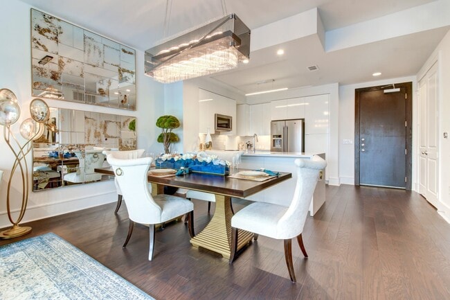 Photo - Cirque Residences