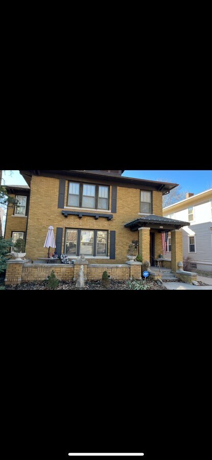 Photo - 155 S Fountain St Unidad 2