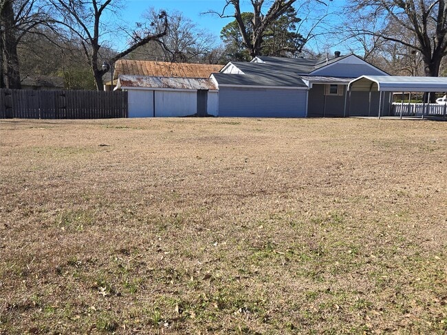 Photo - 1711 W 17th St