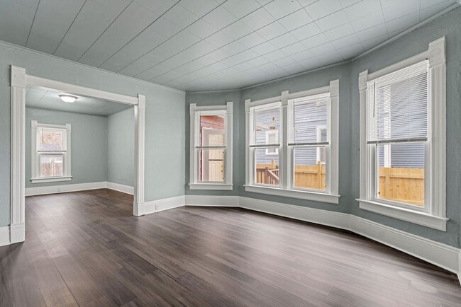 Photo - 506 E Parkway Ave Unit Lower