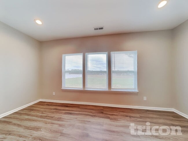 Photo - 152 Walker Grv Ln