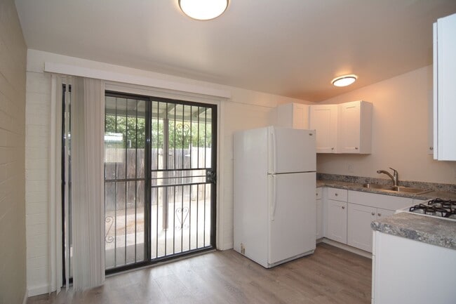 Photo - Remodeled 2 Bedroom 1 Bath Triplex! Close ...
