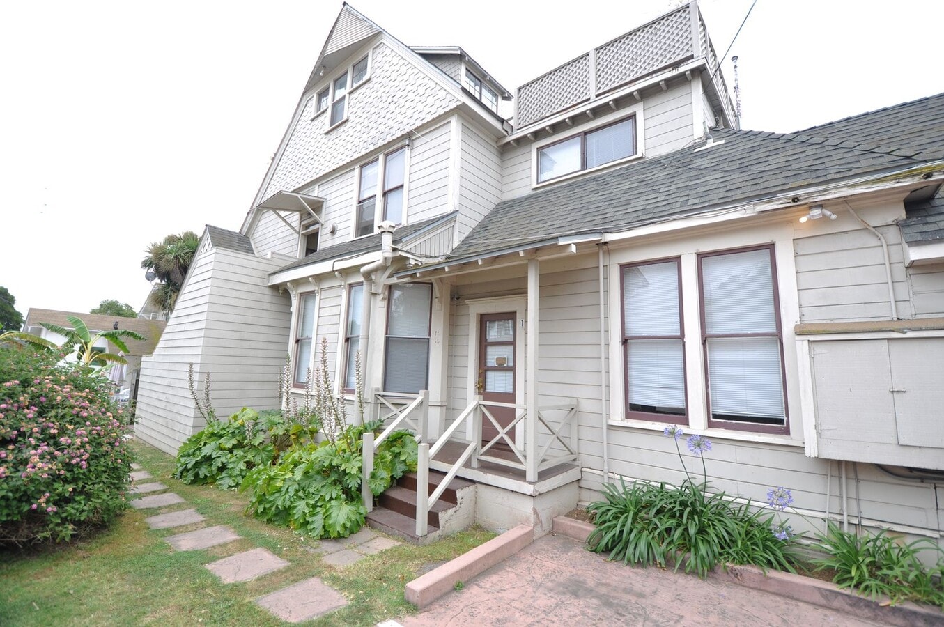 306-308 West Mission Street - 306-308 West Mission Street Apartment Unit 08-01