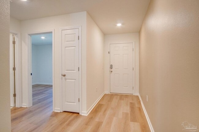 Photo - 7809 Maxton Rd