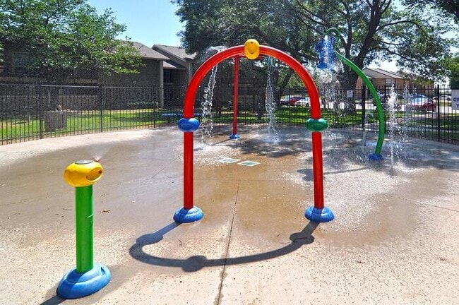 Photo - 1201 Monterrey Blvd Unidad d2