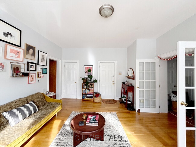 Photo - 2 Lee St Unit 1