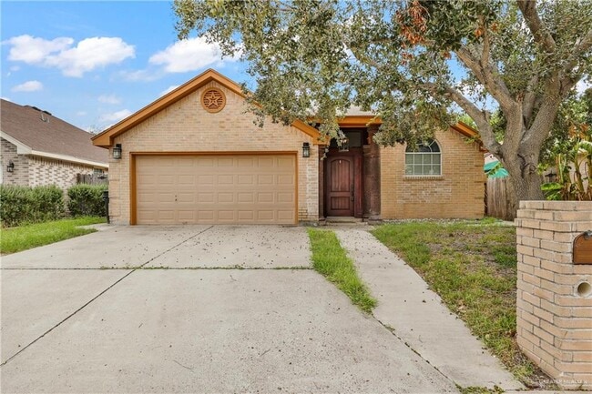 Photo - 13 Quamasia Ave