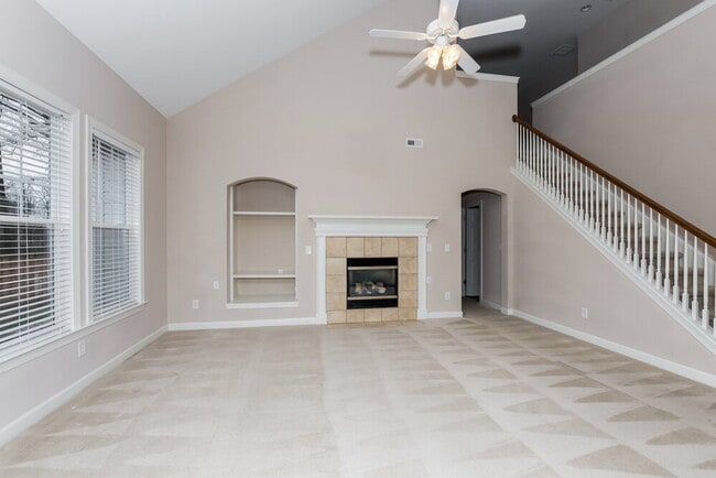 Photo - 8907 Arbor Creek Dr