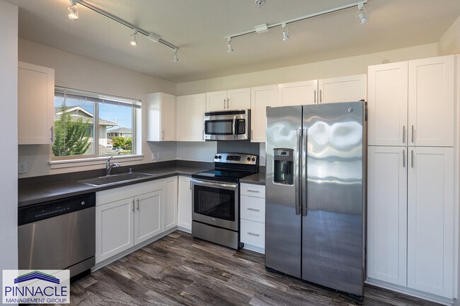 Building Photo - 801 Kakala St Unit 1007 Rental
