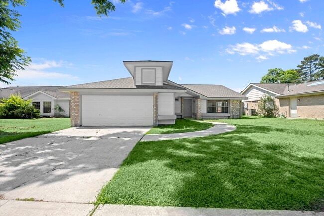 Photo - 7415 Creekfield Dr