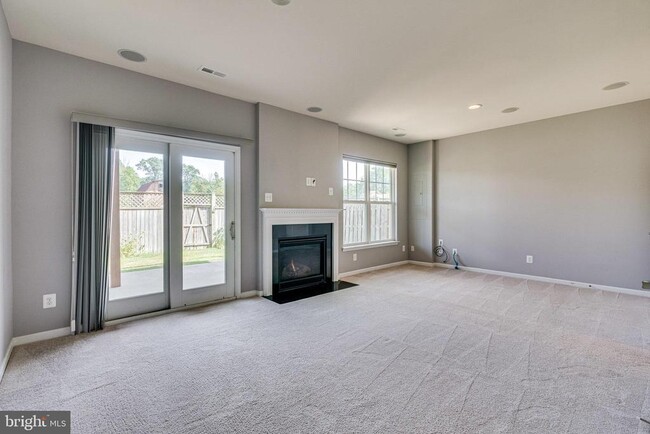 Building Photo - 43472 Hopestone Terrace