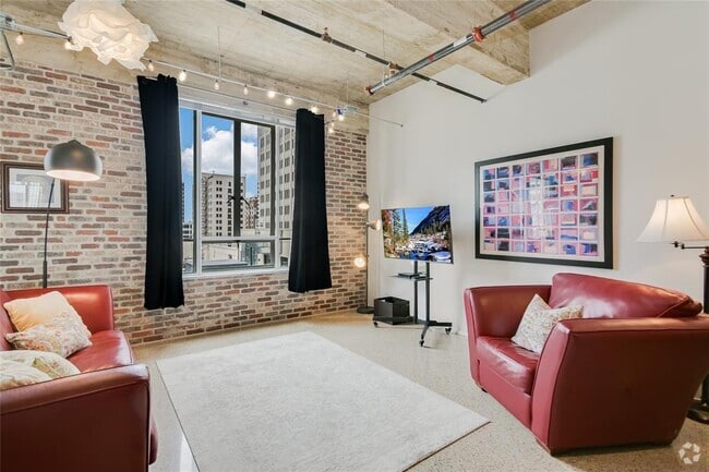 Building Photo - 710 Colorado St Unit 5G Rental