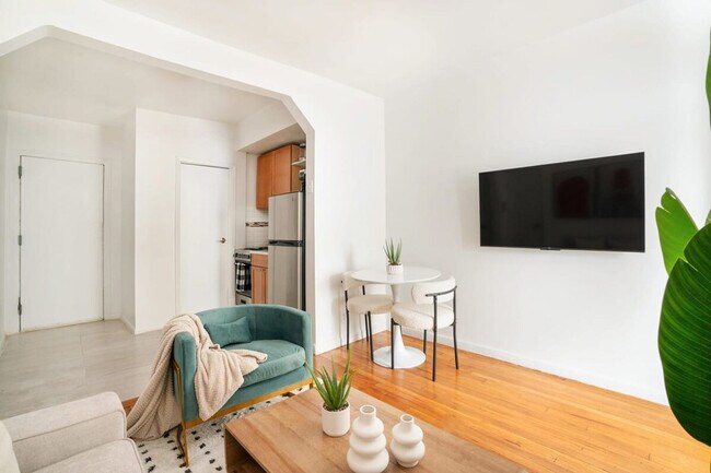 Photo - 444 W 48th St Unidad FL4-ID1022027P