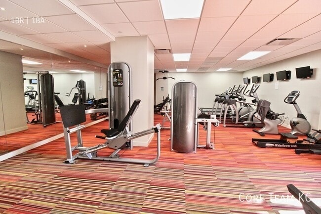 Photo - 217 W Pershing Rd Unit 1005