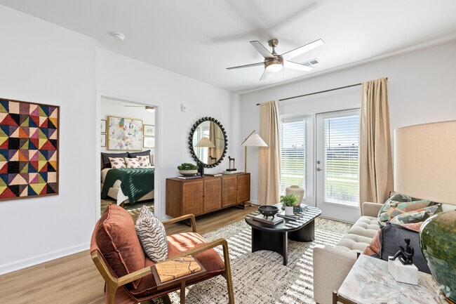2BR, 2BA - 974SF - Living Room - Exchange at Foley
