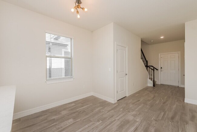 11413 Green Harvest Dr.