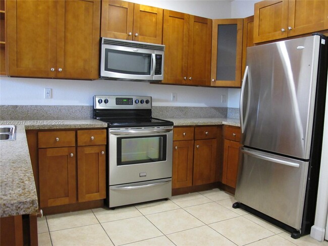 Photo - 10716 NW 76th Ln