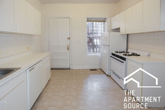 Photo - 853 W Lill Ave Unit D