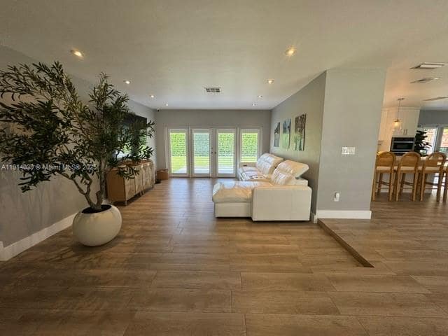 Photo - 12520 SW 107th Ave