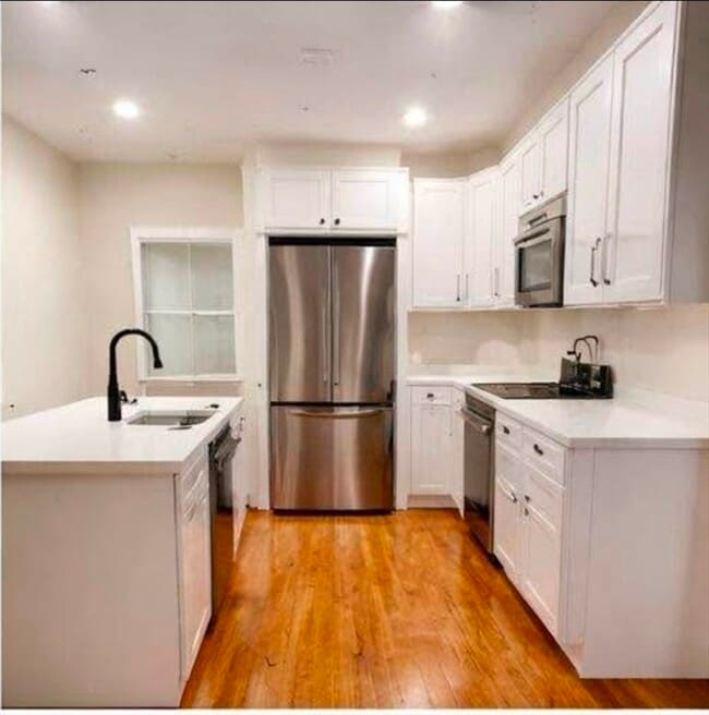 Photo - 32 Westmore Rd Unit 2