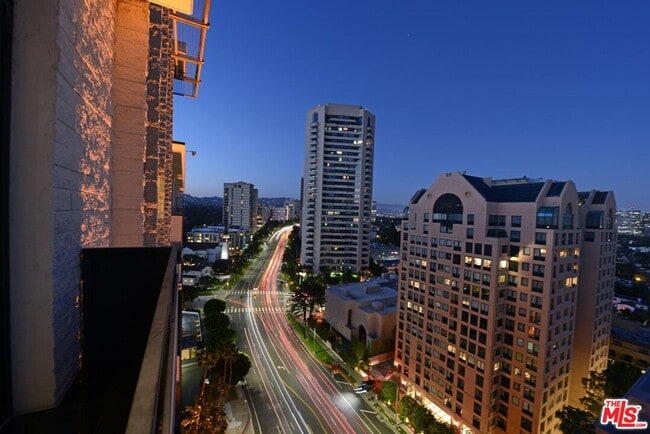 Photo - 10535 Wilshire Blvd Condo Unit 1612